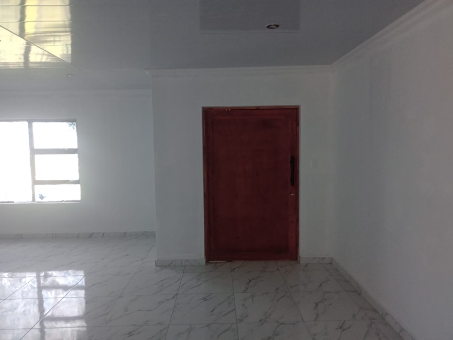 3 Bedroom Property for Sale in Paradise Beach Eastern Cape